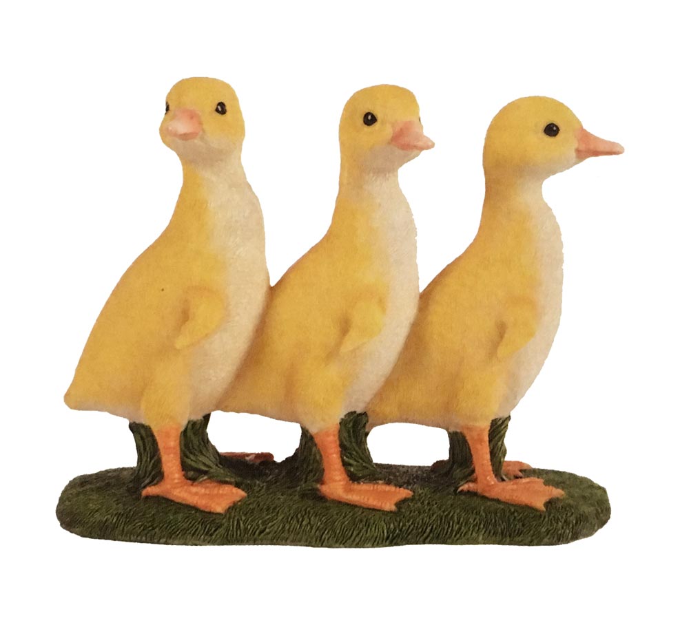 Hamac Three Standing Ducklings Ornament