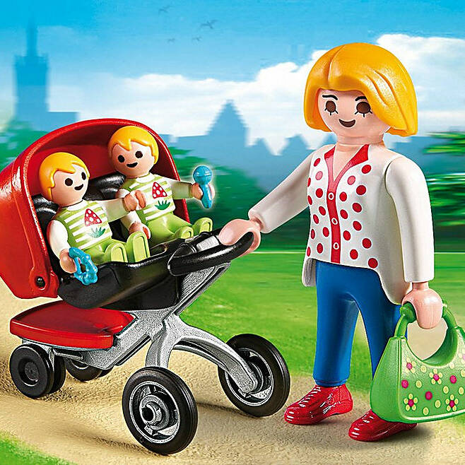 PLAYMOBIL 5573 CITY LIFE MOTHER WITH TWIN STROLLER 