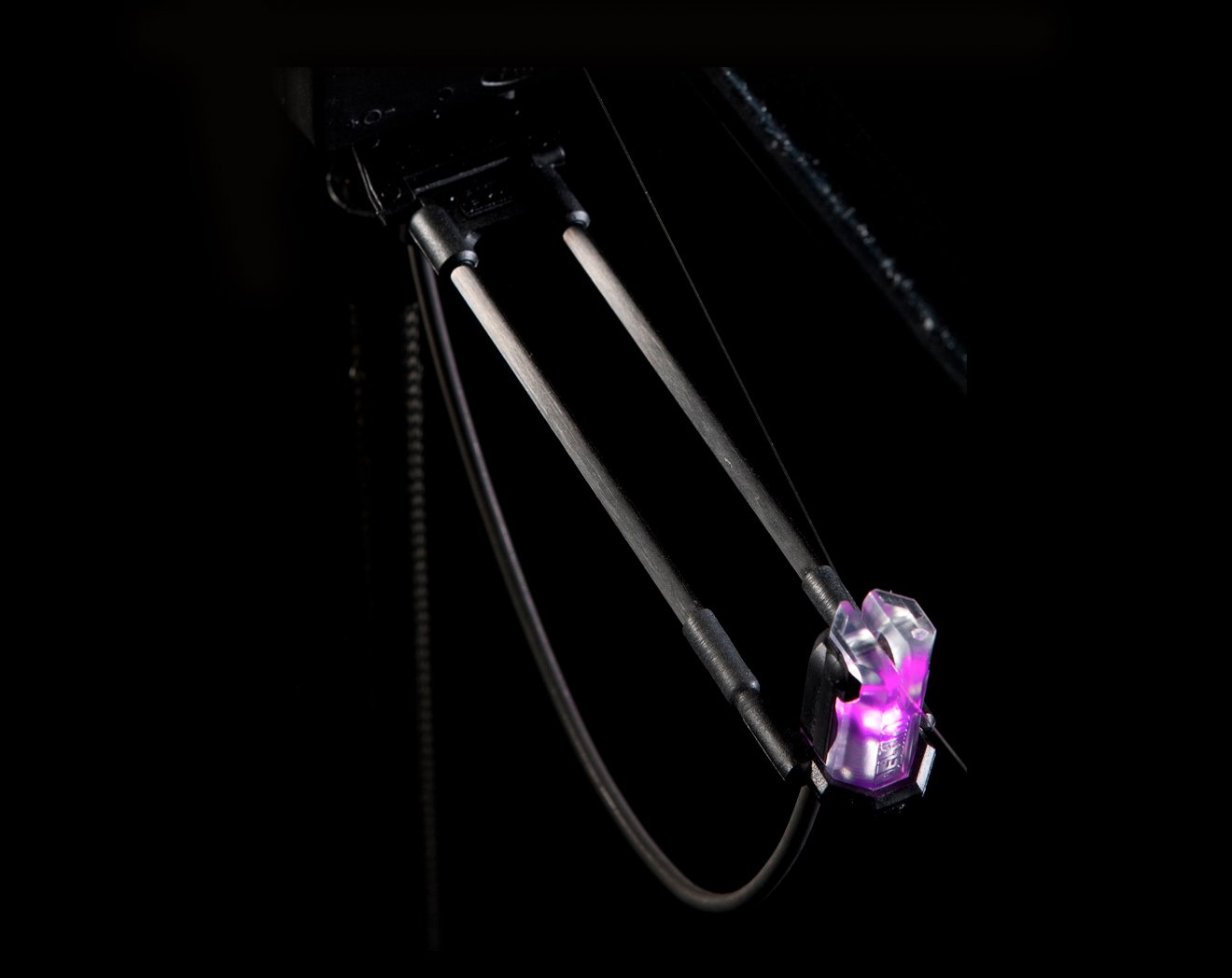 Delkim Duocarb Pivoting Hanger Support