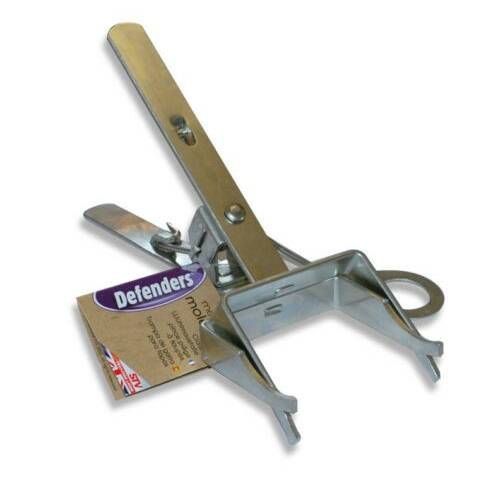 Defenders Metal Claw Mole Traps