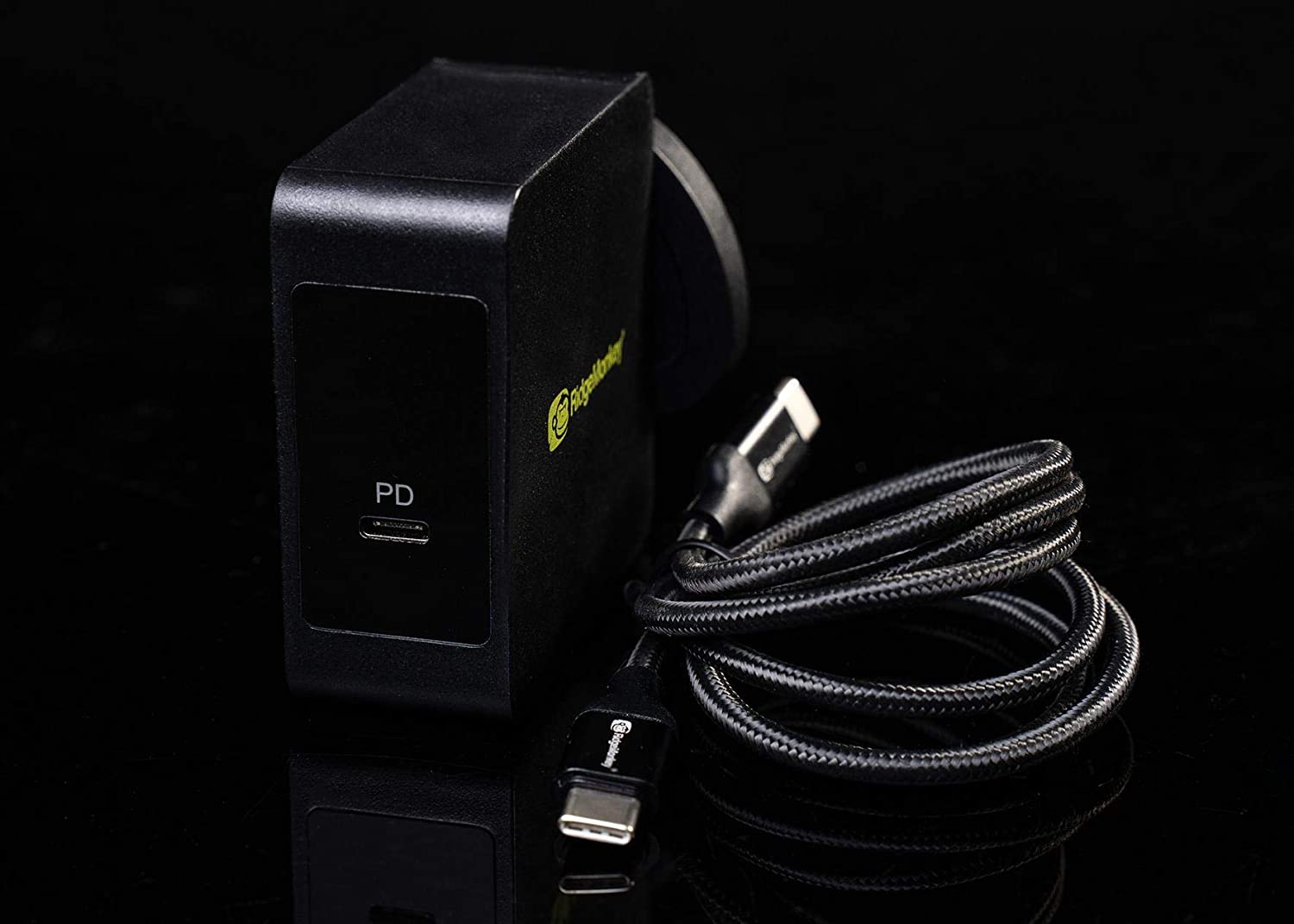 Ridge Monkey Vault 60w USB-C Power Delivery Mains Adaptor