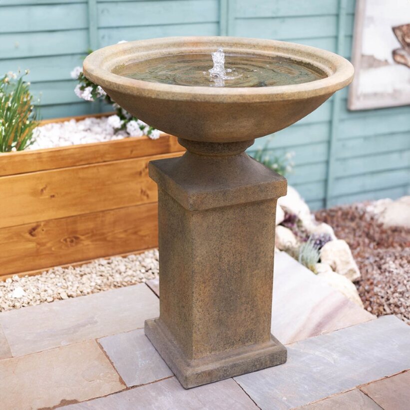La Hacienda Roman Pedestal Water Feature